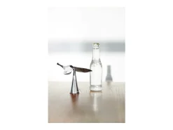 Abridor de botellas con diseño metálico de Tipsy