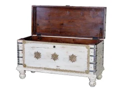 Baúl madera de mango en blanco envejecido