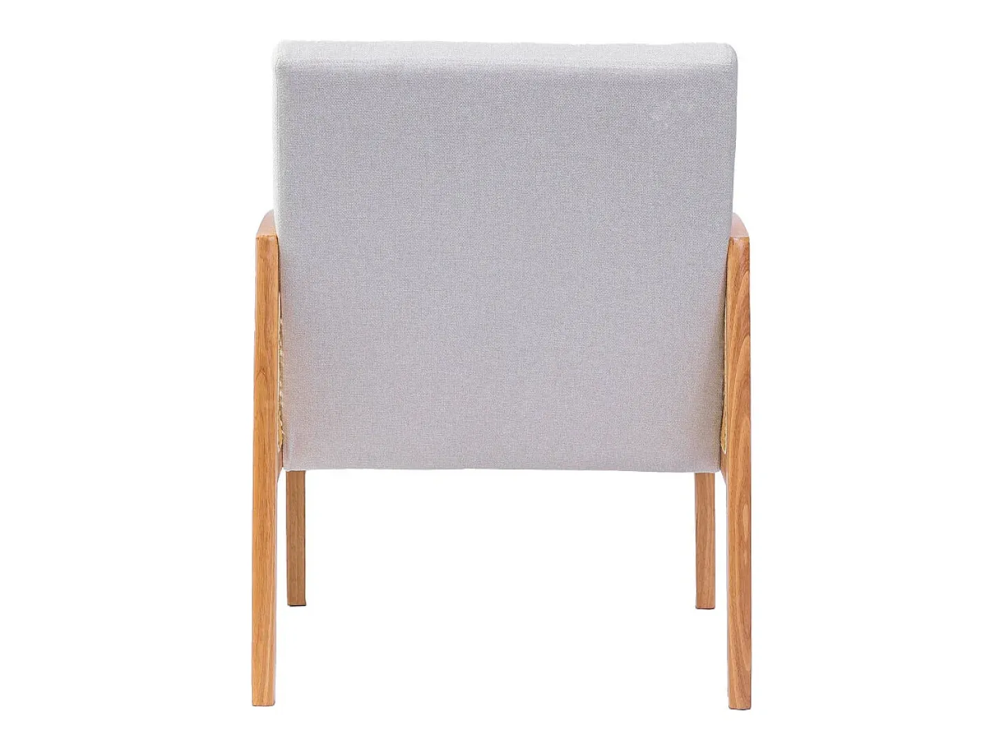 Butaca de de tela en color blanco y estructura de madera y ratán en color beige Cien
