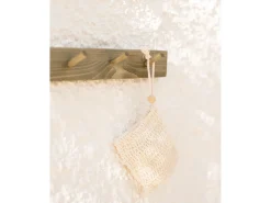 Colgador de pared de madera maciza en tono olivo de 26x5cm - KATE - DECOWOOD