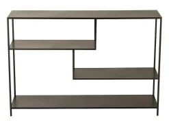 Estante baja de niveles asimétricos en metal negro