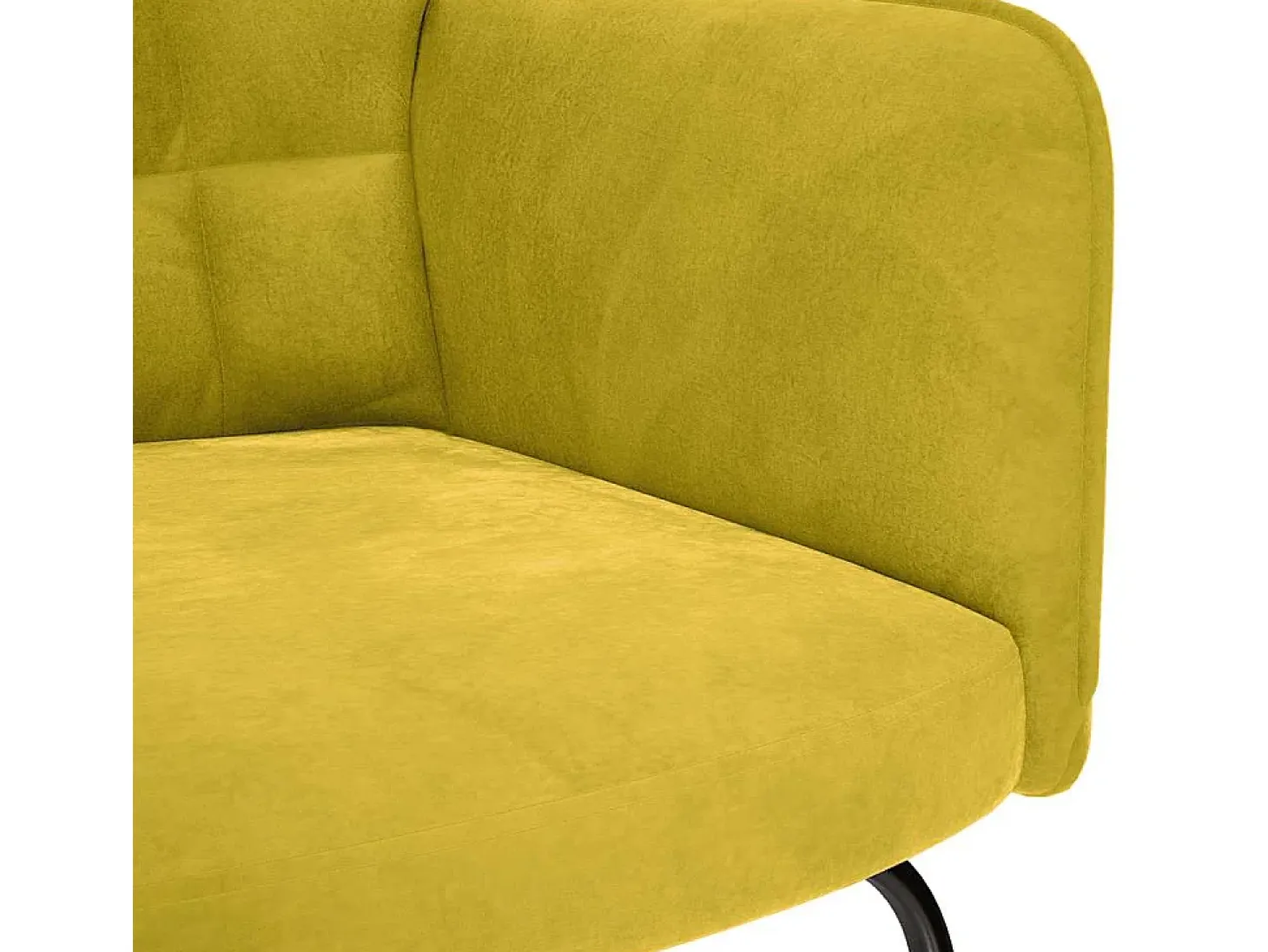 Mecedora con reposapiés de terciopelo amarillo