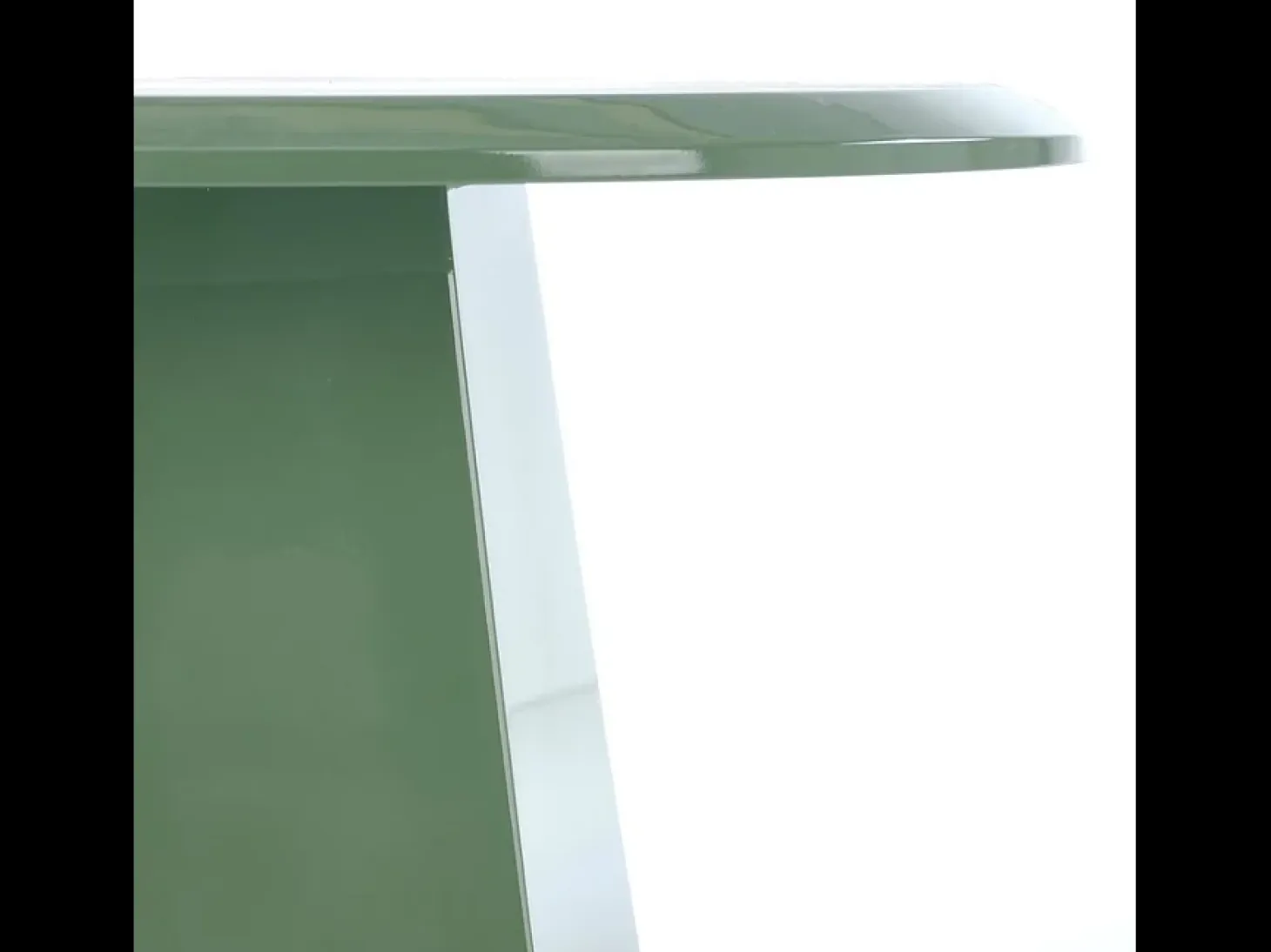 Mesa auxiliar de diseño verde 50 x 47 cm KIMI