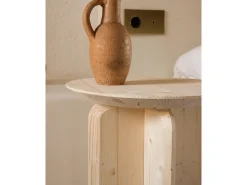 Mesa auxiliar de madera maciza en tono natural de 50x45cm - BLOOM - DECOWOOD