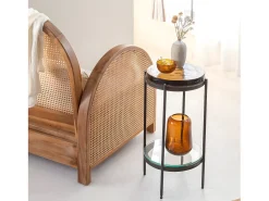 Mesa auxiliar de vidrio ahumado Lise con base de metal negro