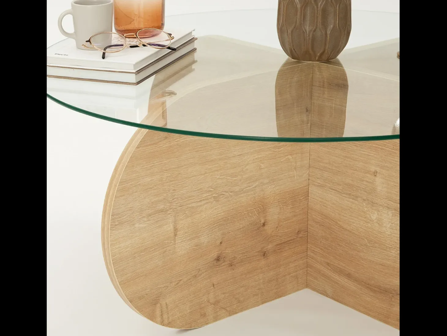Mesa de centro de madera con tapa de cristal RIBE