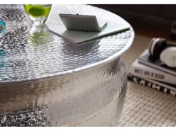 Mesa de centro elegante.