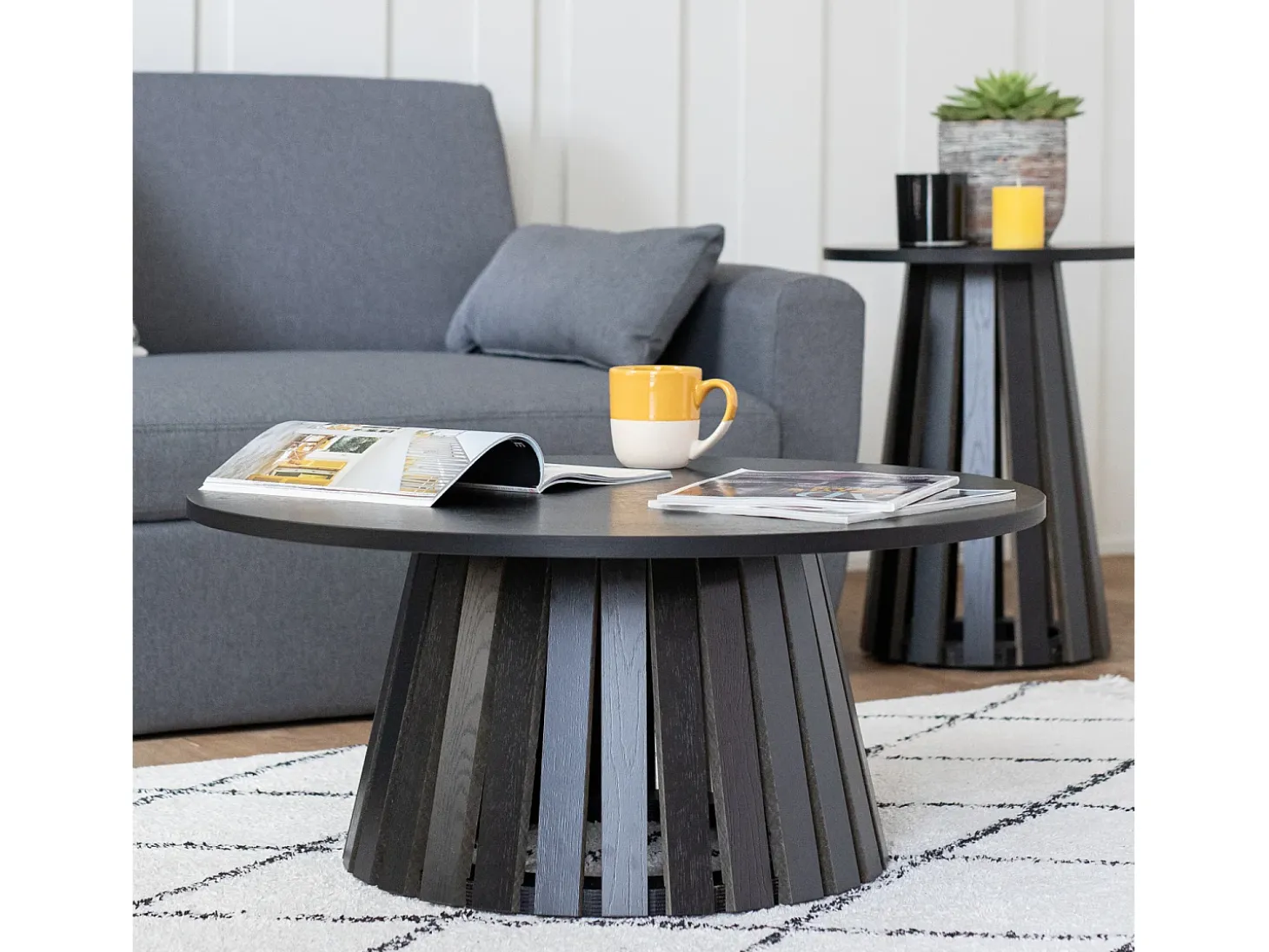 Mesa de centro redonda 80cm estilo escandinavo negra LIV