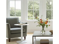 Mesita Auxiliar Salón, Metálica, Diseño Escandinavo, Funcional – Blanco - 51*49*38 cm – SKANDY