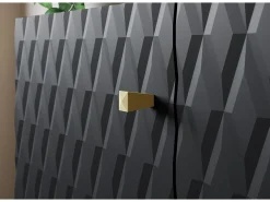 Mueble de TV moderno de 190 cm negro mate, patas y tiradores dorados, frentes MDF fresados en rombos