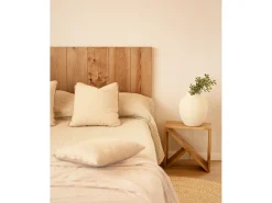 Pack 2 mesitas de madera maciza en tono roble oscuro de 40x40cm - STOKE - DECOWOOD