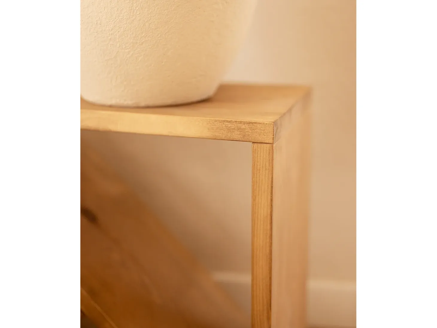 Pack 2 mesitas de madera maciza en tono roble oscuro de 40x40cm - STOKE - DECOWOOD