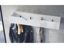 Perchero gancho de pared panel para colgar ropa Kolmio, cuerpo en blanco mate, frente en blanco de alto brillo 83,5 x 12,5 x 21 cm
