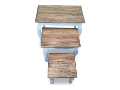 Set de 3 mesitas apilables de madera maciza reciclada