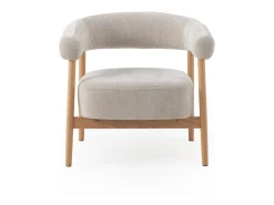 Sillón de madera de roble tapizado en blanco