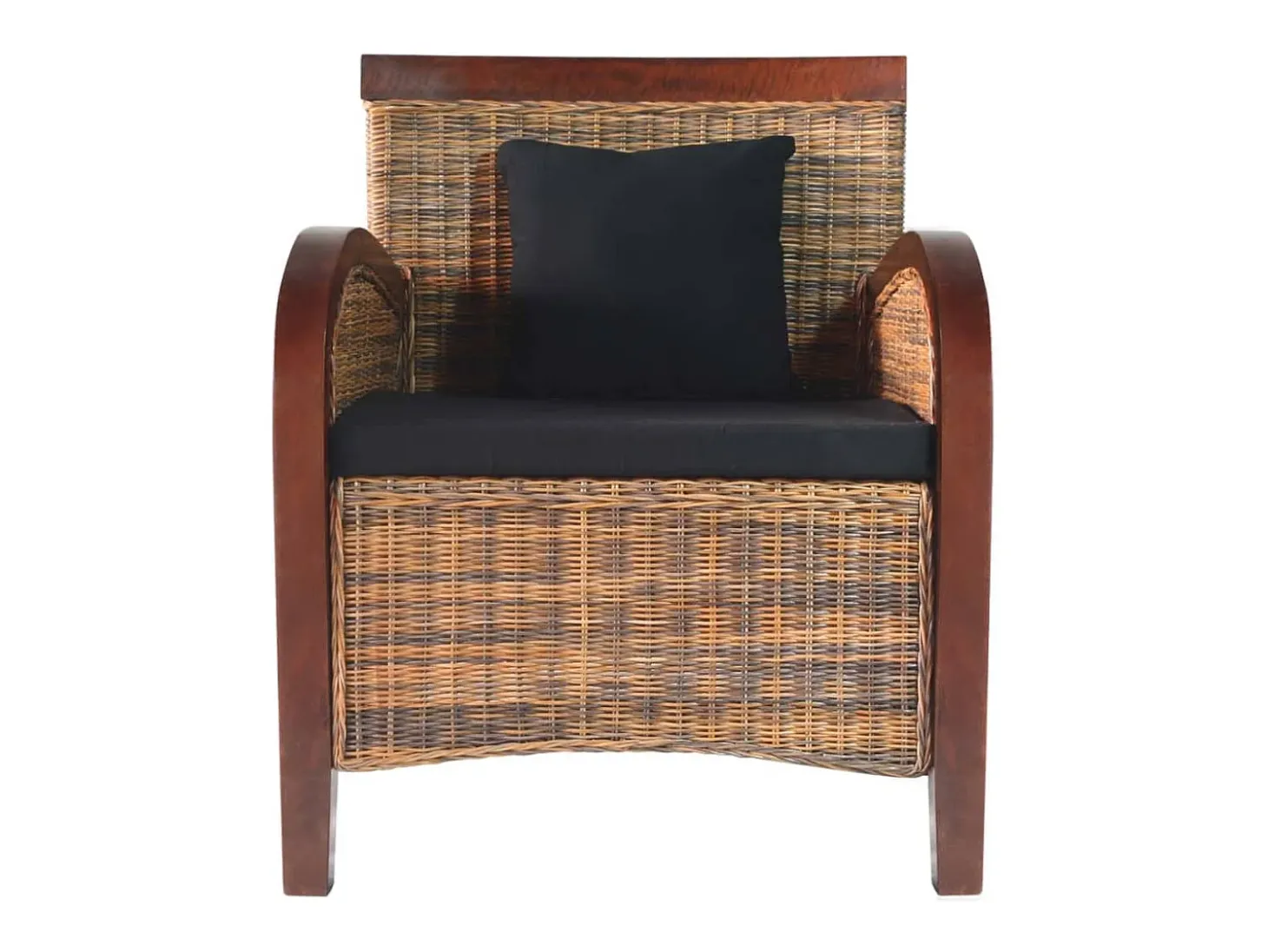 Sillón de ratán tejido a mano