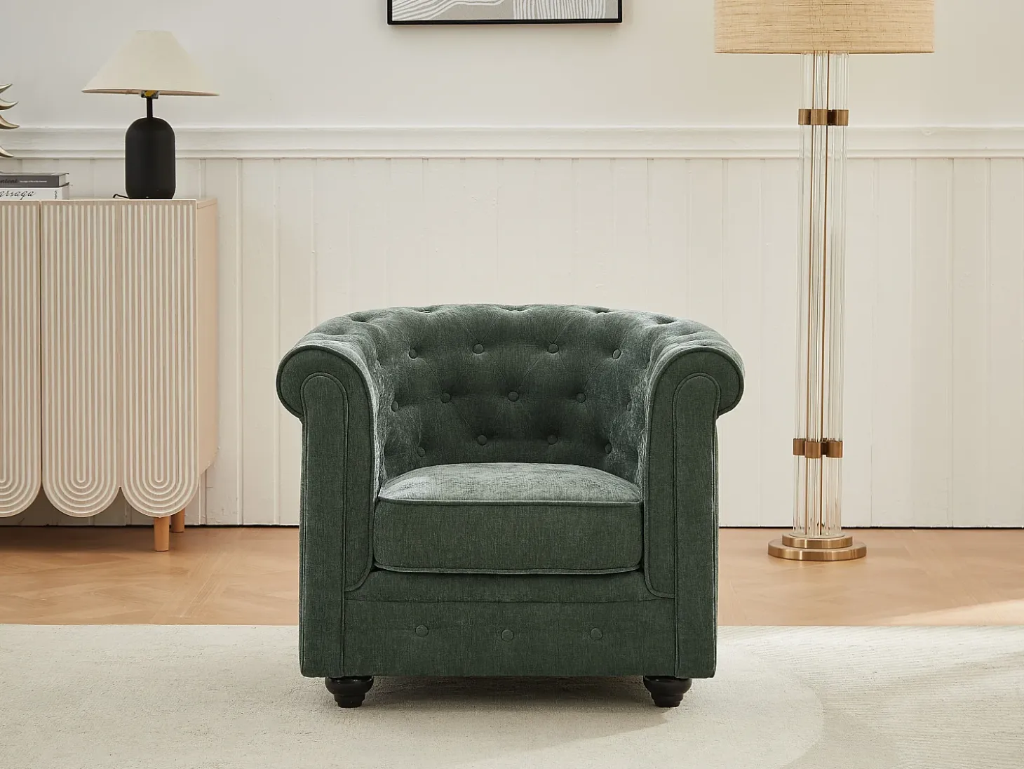 Sillón de tela color verde forma mítica CHESTERFIELD