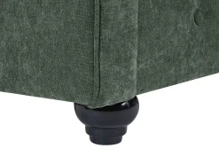 Sillón de tela color verde forma mítica CHESTERFIELD