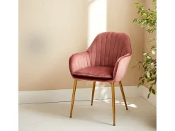 Sillón de terciopelo con patas de metal rosa viejo