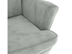 Sillón orejero y taburete de terciopelo gris claro