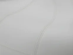 Sillon mano giratorio de piel sintetica en blanco CATCHY