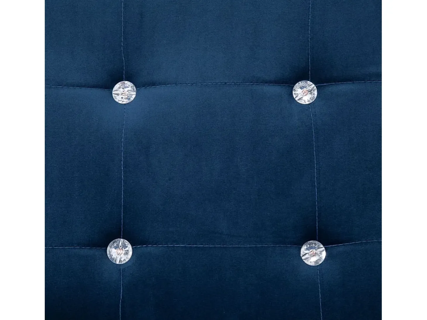Sofá de dos plazas con reposabrazos cromados y terciopelo azul
