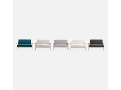 Sofá o banco con tela y patas de madera, 2 plazas beige