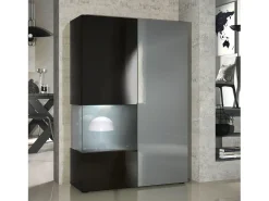 Vitrina Cómoda Morena, cuerpo en negro mate/ puerta derecha e inserción en gris de alto brillo con iluminación LED
