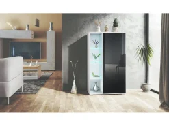 Vitrina Davos, vitrina independiente con 3 estantes de cristal y 8 compartimentos incl. LED, blanco mate/negro de alto brillo (71,5 x 134 x 35 cm)