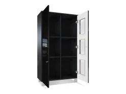 Vladon Vitrina Denjo, Cristalera con 2 Puertas y 3 Estantes de cristal, Negro mate/Negro de alto brillo/Roble natural (71 x 129 x 35 cm)